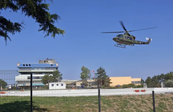 Od lanskega oktobra helikoptersko nujno medicinsko pomoč 
izvajajo le z vojaškimi zrakoplovi.