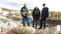 Niti 500-kilogramska letalska bomba ni bila nemogoč zalogaj za slovenske pirotehnike, s čimer se je strinjal tudi namestnik generalnega direktorja Uprave Republike 
Slovenije za zaščito in reševanje (URSZR) Stanislav Lotrič (desno).
