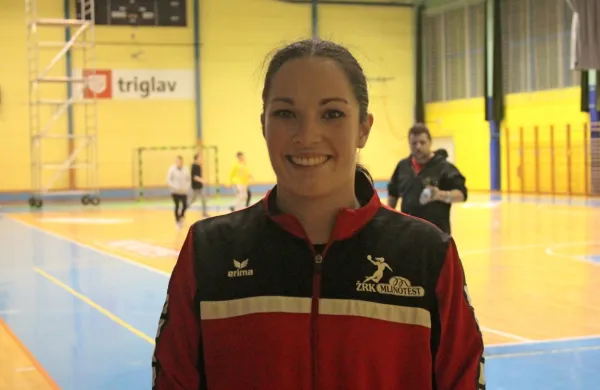 Maja Svetlik	