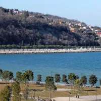 Na Markovec tudi s poševnim dvigalom