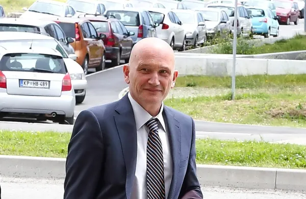 Boštjan Penko, odvetnik, nekdanji vodja vladnega urada za 
preprečevanje korupcije