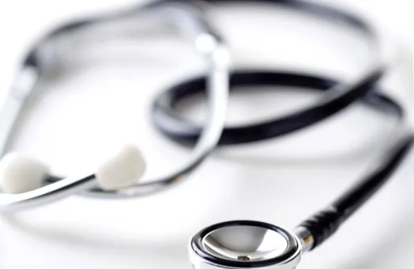 Zaradi predpisovanja kanabinoidov prijava zdravnika