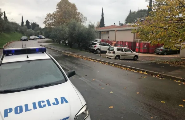Kriminalisti  in policisti okoliščine petkovega pretepa v Ankaranu 
še preiskujejo.  
