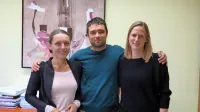 Simona Verstovšek, Klemen Mozetič in Mojca Volk (z leve) so na 
sežanski enoti centra za socialno delo zadolženi za izvajanje treh 
programov.