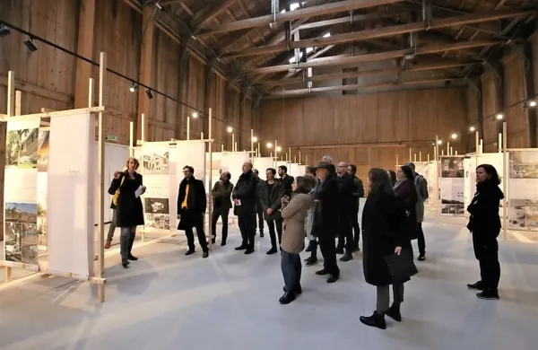 Razstava v Monfortu bo na ogled do 15. decembra, v Galeriji Herman Pečarič pa do 5. januarja. 