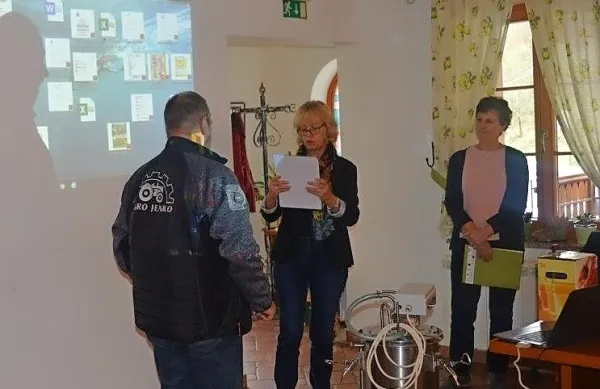 Komisija je bila nad letošnjimi sokovi navdušena, saj je podelila 
kar 14 zlatih priznanj.
