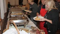 Tradicionalne koline uvod v Mesec kolin