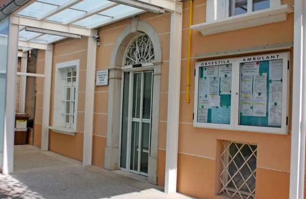 Vipavci bi v domači zdravstveni ambulanti za začetek vzpostavili 
še eno zobozdravstveno ambulanto. 