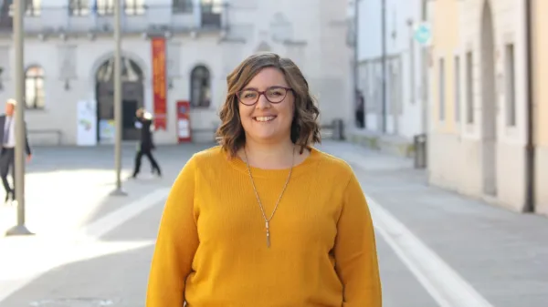 Kristen Penner se po treh letih v Kopru počuti že povsem doma.