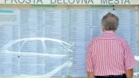 Država bo nase prevzela obveznost plačevanja obveznega zdravstvenega zavarovanja za brezposelne. Doslej so to morale plačevati občine. 