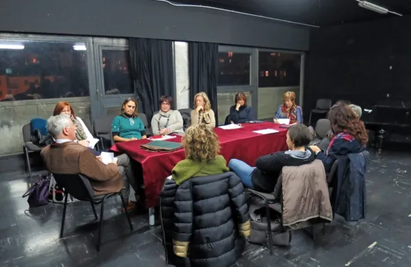 Srečanja in debate Pen Kluba odlično uvajajo v ogled predstav. 