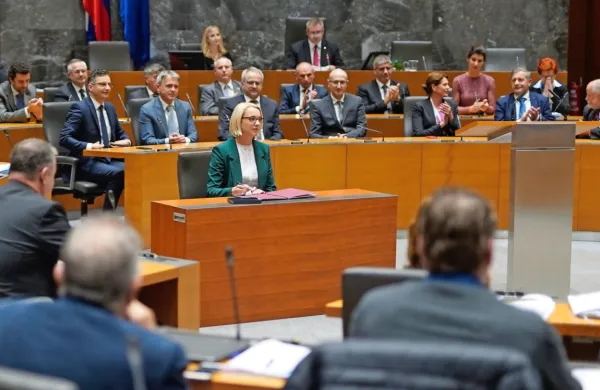 Angelika Mlinar je včeraj že prevzela ministrske posle.  