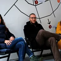 Del ekipe Avtomatik delovišča: (z leve) Tina Cotič, Toni Bračanov (motor spletnega radia NOR) in Mateja Filipič