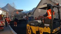 Cesto so  grobo asfaltirali tik pred sneženjem. 