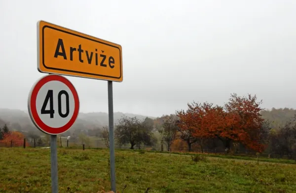 Umeščanje vetrnic v okolico Artviž utegne odnesti predsednika KS 
Darka Škerjanca.