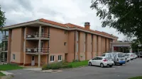 Hotel Maestoso bo v tej obliki stal le še do konca januarja, ko ga bo 
izbrani izvajalec začel prenavljati.