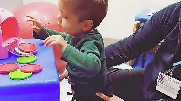 Objavili, koliko donacij so porabili za Krisovo zdravljenje