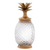 Dekorativno, uporabno in zelo v trendu. Stekleni ananas z bakrenimi listi. Sweetpea & Willow.