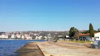 Hrvati bi se odkrižali plaže pod Metropolom