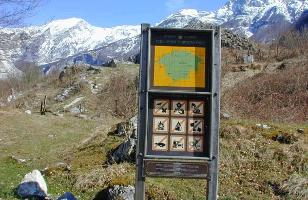  Ljudje v nacionalnem parku od nekdaj sonaravno živijo, opozarjajo pa, da različne omejitve terjajo 
dodatne  spodbude.