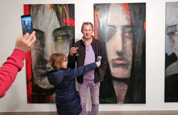 Eduard Belsky: “Slikam najprej zase”