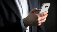 Na javnem posvetu o tehnologiji 5G v Ljubljani je prišlo do burne 
izmenjave nasprotujočih si mnenj.