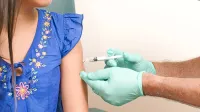 Včeraj so pozvali, naj se ženske udeležujejo preventivnih pregledov in naj se jih čim več cepi proti virusu HPV. Slednje velja tudi 
za moške. 