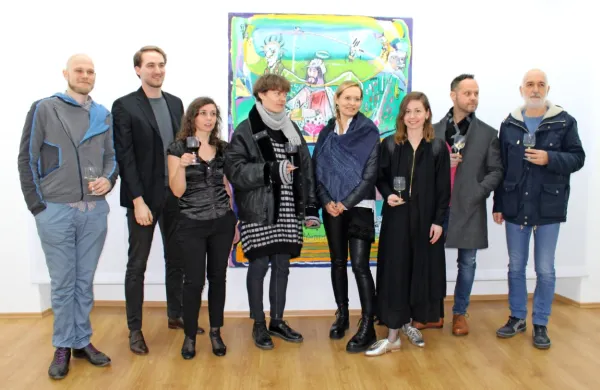 Miran Bratuš, Gregor Žitko, Ana Cizej, Špela Volčič, Katarina Spacal, Nežka Zamar, Klemen Brun in vodja galerije Vladimir Bačič (z leve 
proti desni), manjka Luka Širok.