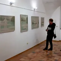 V zrnih peska videti svet