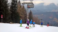 Navkljub slabi vremenski napovedi so bile v soboto razmere za smuko na SC Cerkno odlične, 
smučarjev pa zelo malo.