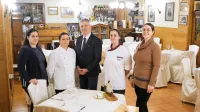 Devetakovi z Vrha sv. Mihaela (manjka Sara):  Tatjana, Gabriella, 
Avguštin, Mihaela in Tjaša. 