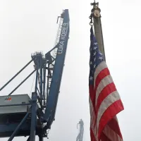 Voja&scaron;ka ladja je sprejela obiskovalce