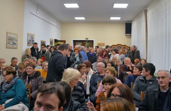 Na predstavitvi civilne iniciative je bilo premalo prostora za vse 
udeležence. 