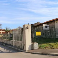 Novogoriški oddelek koprskih zaporov, ki se nahaja v Solkanu, 
trenutno po pooblastilu vodi Jurij Vidmar.