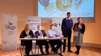 O prireditvi in pomenu slovenskih medijev v Italiji so včeraj spregovorili (z leve): Ksenija Dobrila, Guido Corso, Walter Bandelj, Marko 
Tavčar in Martina Repinc.