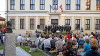 Društvo daje kulturni utrip kraju tudi s tradicionalnim Koncertom 
pod lipo pred obnovljeno staro šolo, danes kulturnim domom. 