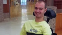 Aljoša Habjan okreva v rehabilitacijskem inštitutu Soča, ob 
njegovi vrnitvi v domače okolje pa so bo družina soočila z visokimi 
stroški za prilagoditev prostorov potrebam tetraplegika.