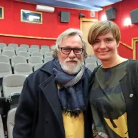 Režiserka Dana Budosavljević in scenograf Dušan Milavec sta bila 
zadovoljna tudi po uspešni  predstavitvi v izolskem Kinu Odeon.  