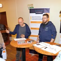 Naj gredo v tujino po izkušnje, a naj jih nato prinesejo domov
