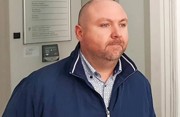 Koprski župan Aleš Bržan (desno) in novi začasni direktor Marjetice Koper Davor Briševac sta poudarila, da so razrešitvi  Alfreda 
Draščiča botrovali  izguba zaupanja in skrhani odnosi v podjetju. 