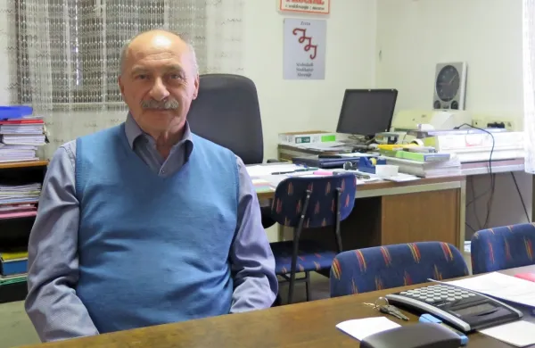 Bojan Kramar je včeraj svetoval tistim, ki so prišli v pisarno, še več 
pa se je nanj obrnilo z elektronskimi sporočili.