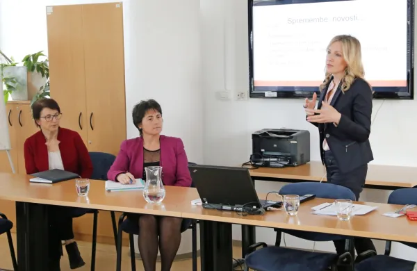 Direktorica Patricija Može ter vodji novogoriške in ajdovske enote 
Sonja Saksida in Bogomira Ipavec so predstavile delo CSD v 
preteklem letu. 