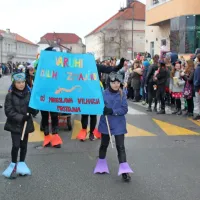 Sovič, pastirček Jakob in podzemni svet navdihnili postojnski pust