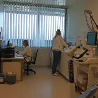 Kardio-respiratorni kabinet je namenjen obremenitvenim  testiranjem srca in meritvam ... 