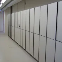 Del območja z na novo urejenimi garderobami za zaposlene. 