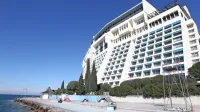 V združeni družbi Sava Turizem bo zaposlenih več kot 1300 ljudi, 
v letošnjem letu naj bi ustvarila okoli 100 milijonov evrov 
prihodkov.