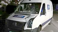 Pešec se je  zaradi trka najverjetneje  tako močno udaril v 
vetrobransko steklo, da je zaradi poškodb glave umrl.