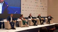 Slovenski in srbski gospodarstveniki  so naklonjeni pobudi za tako 
imenovani mini schengen. 