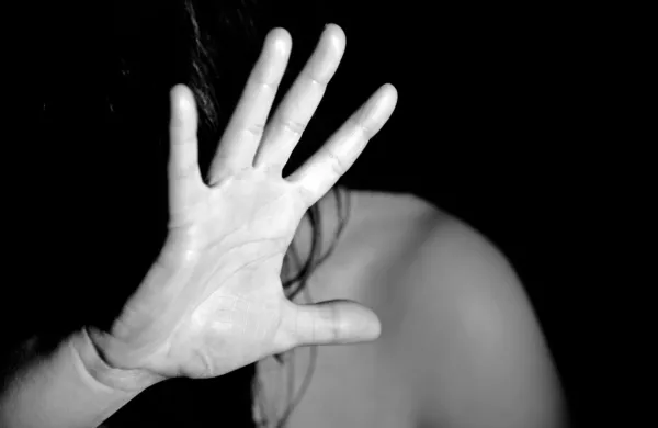 Z jutrišnjimi dogodki želijo v Inštitutu 8. marec opozoriti na 
pomanjkljivosti v naši zakonodaji glede spolnega nasilja in 
nadlegovanja. 