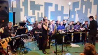 Aleksandra Čermelj bo z Big Bandom RTV Slovenija drevi nastopila v ljubljanskem Siti Teatru.  
